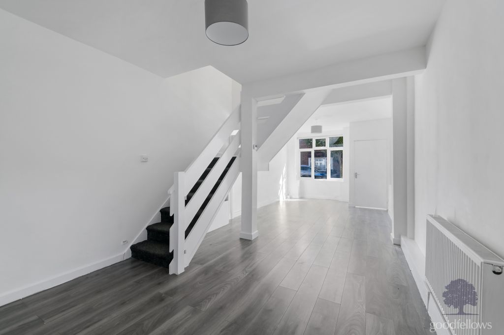 Property photo 1 of 16 Picture No. 06