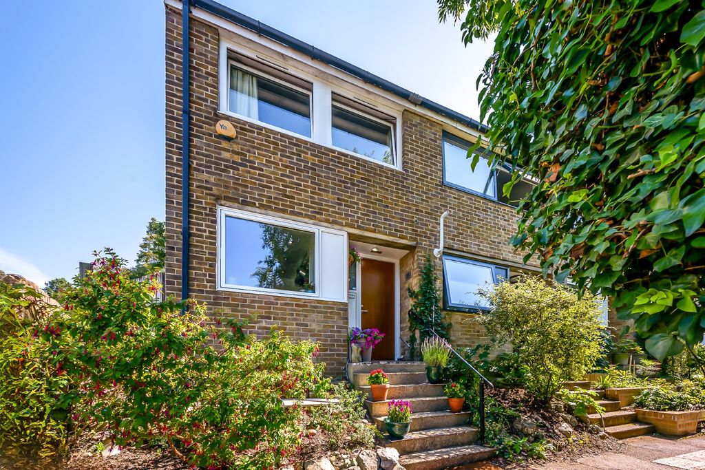 Property photo 1 of 26 4543341