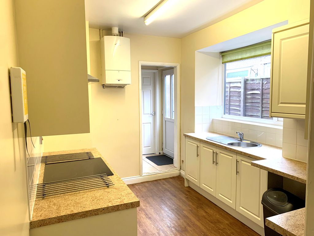 Property photo 3 of 9 m6