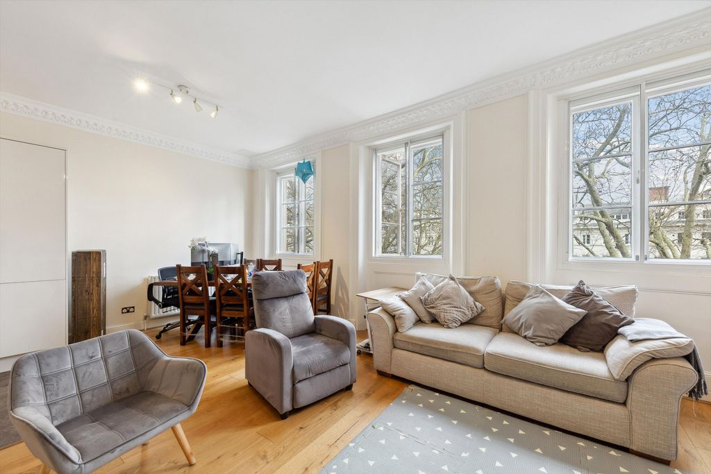 Property photo 2 of 14 Image