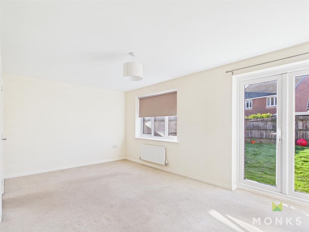 Property photo 3 of 13 Cam01520G0-Pr0489-Still007.Jpg