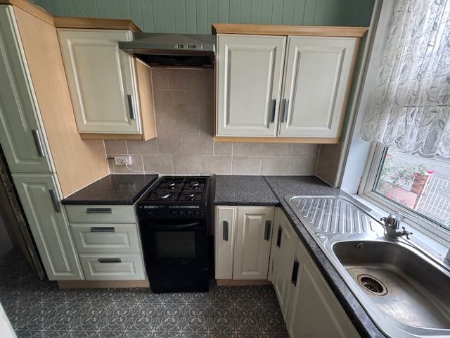 Property photo 2 of 13 Front Description 2