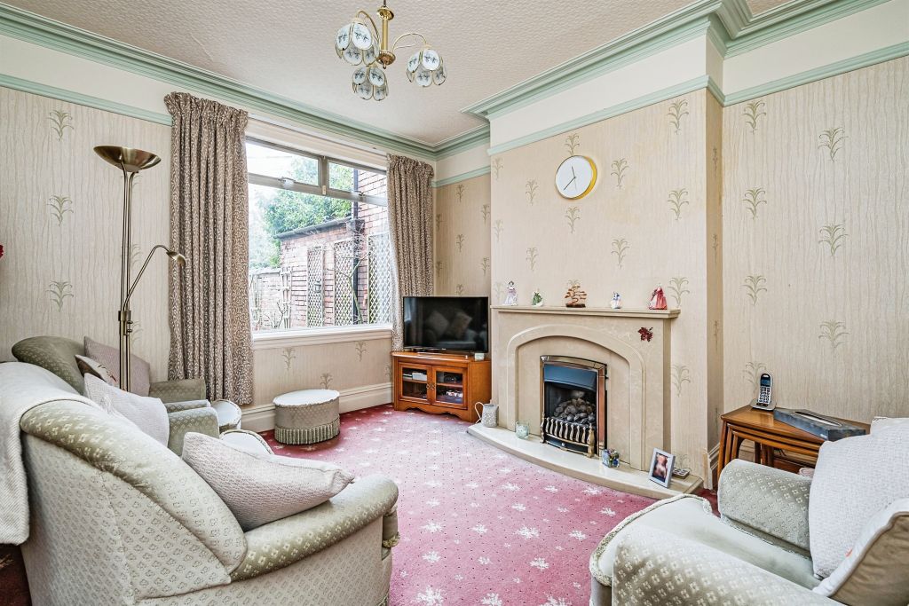Property photo 2 of 16