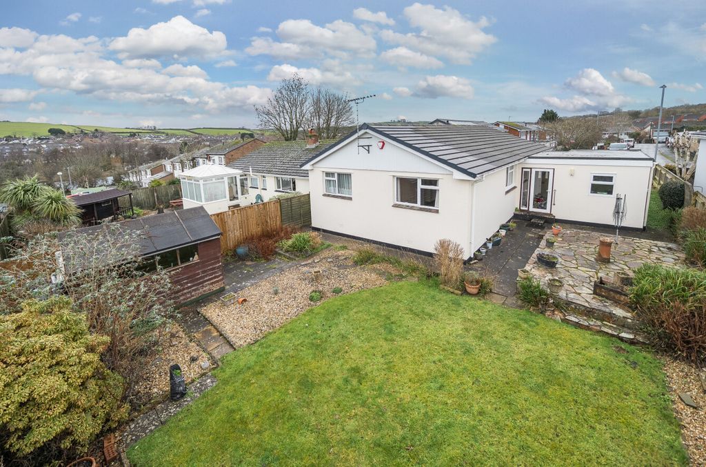 Property photo 1 of 17 1405658-1-697B88B...