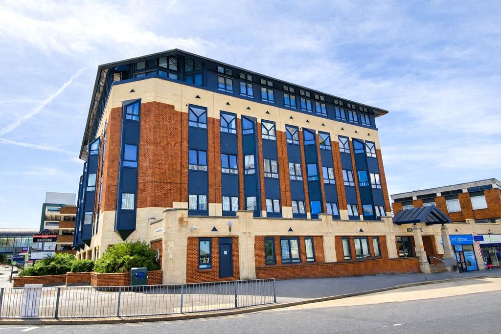 Property photo 1 of 6 Picture No. 10