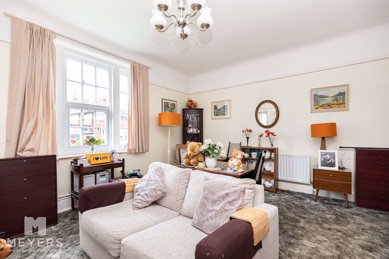 Property photo 2 of 14 Photo 13