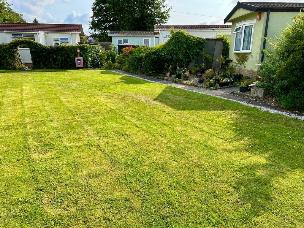 Property photo 2 of 5