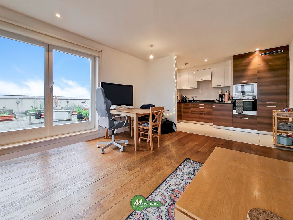 Property photo 1 of 17 Two Bedroom Penthouse Apartment For Sale