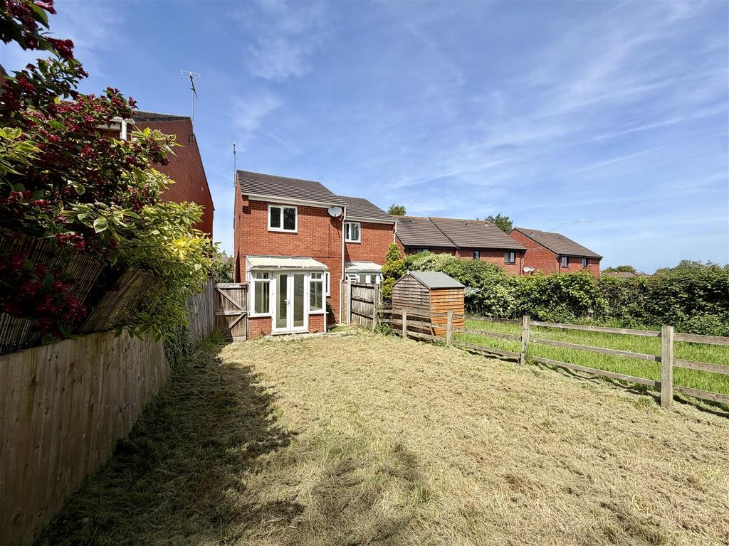 Property photo 2 of 10