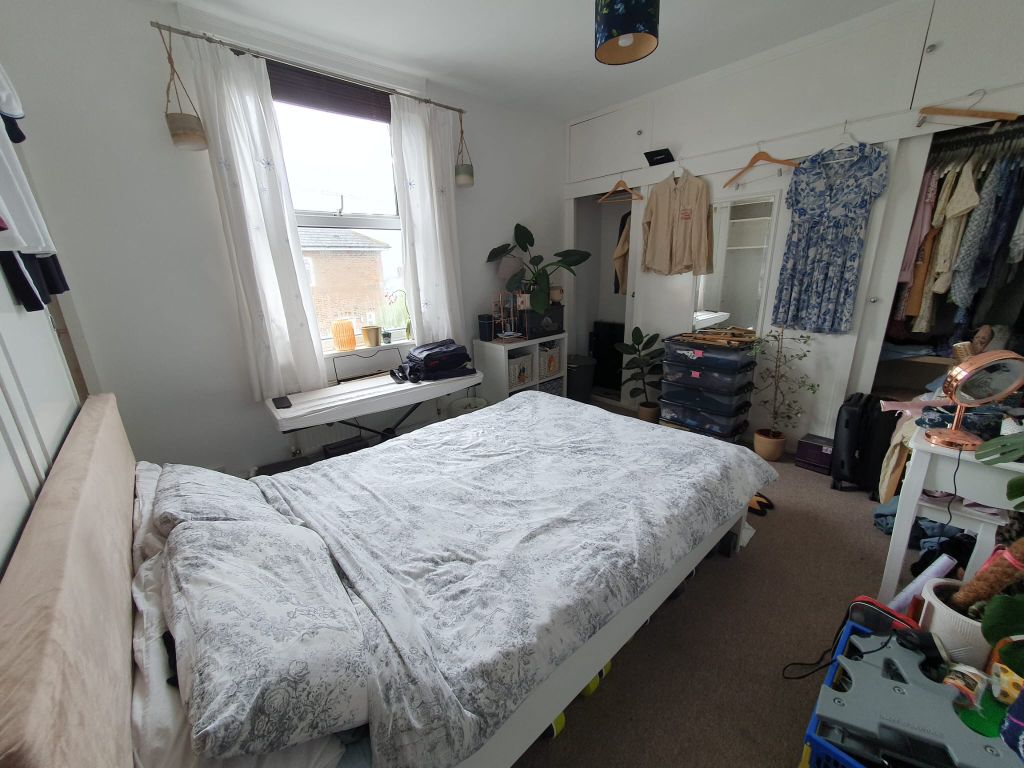 Property photo 3 of 6