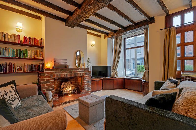 Property photo 2 of 23 Living Room