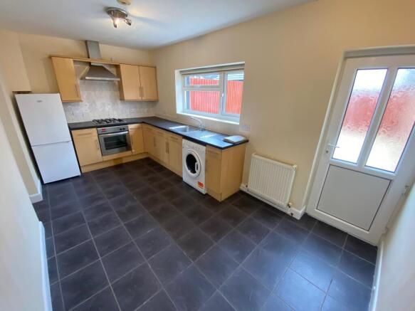 Property photo 2 of 8
