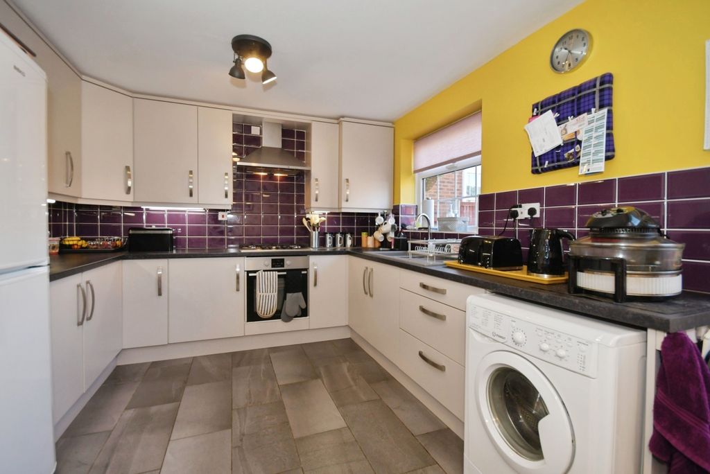 Property photo 2 of 18 Pbox-Img.Jpg