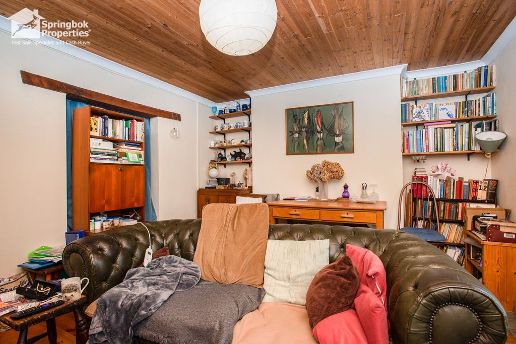 Property photo 2 of 17 1