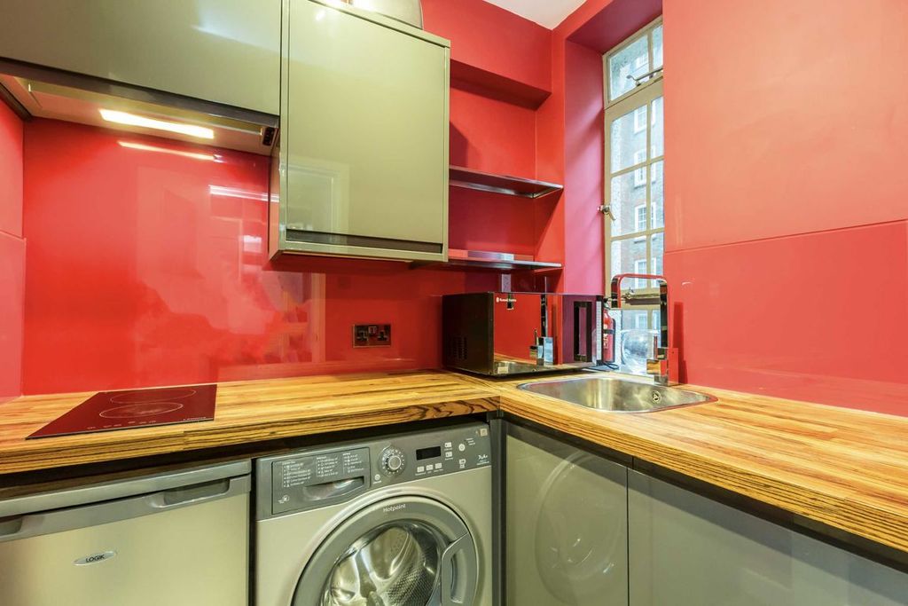 Property photo 3 of 4