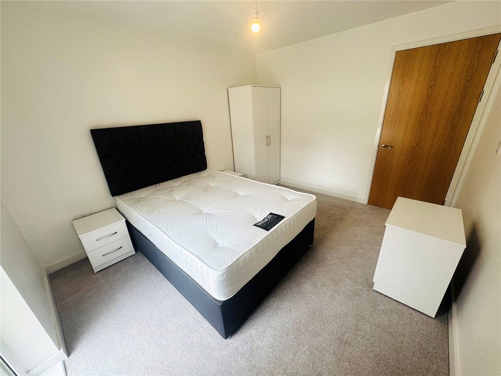 Property photo 2 of 5 Picture No. 01