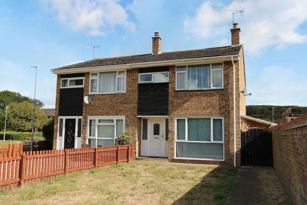 Property photo 1 of 12