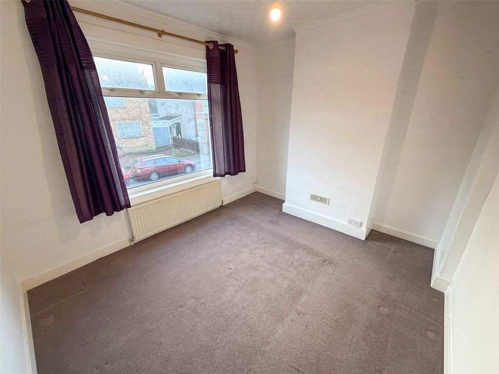 Property photo 3 of 11 Picture No. 13