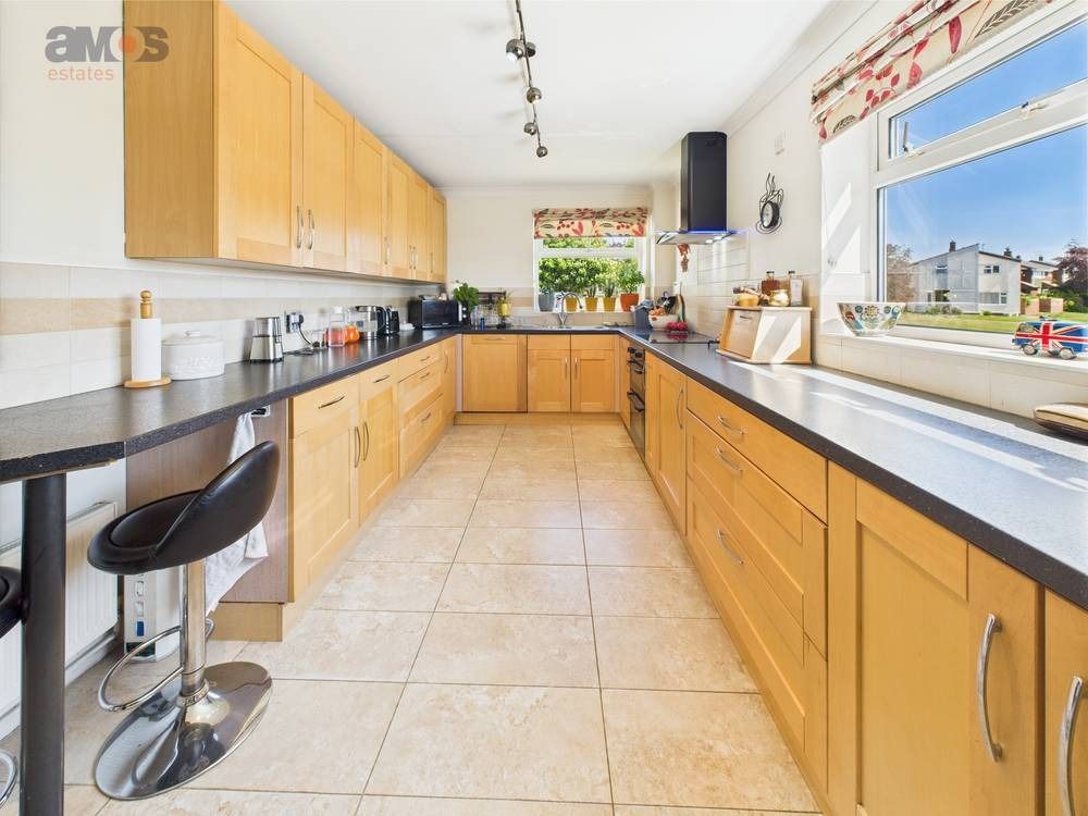 Property photo 3 of 22 4150075