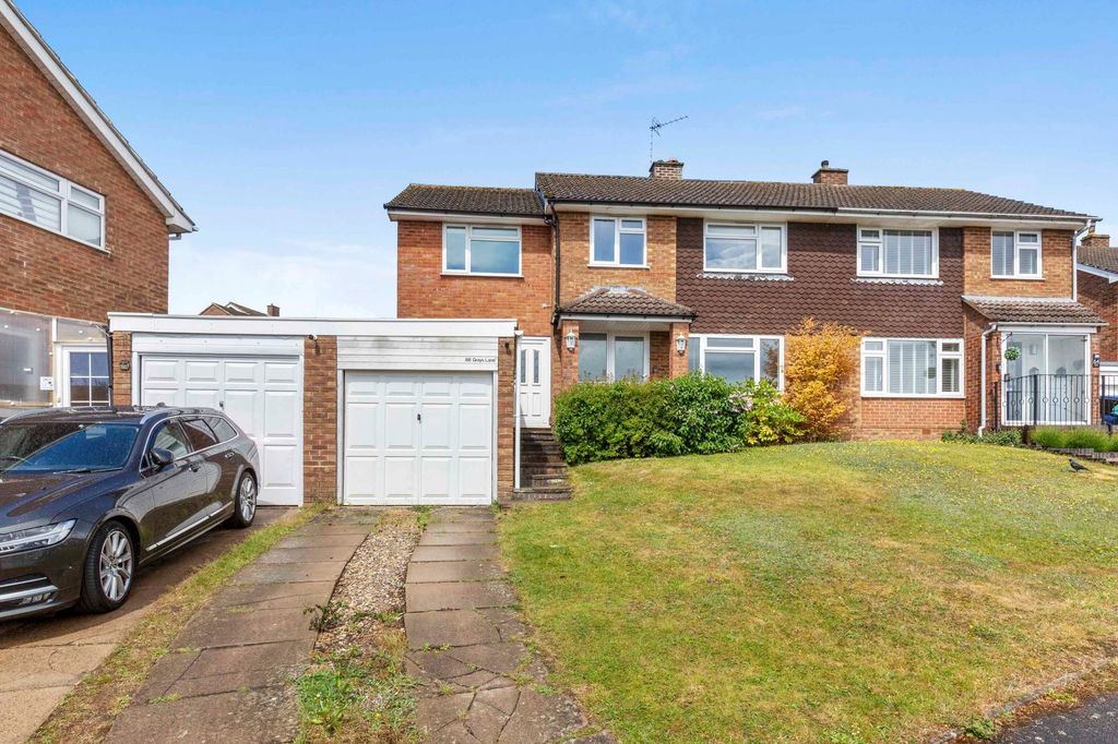 Property photo 1 of 17