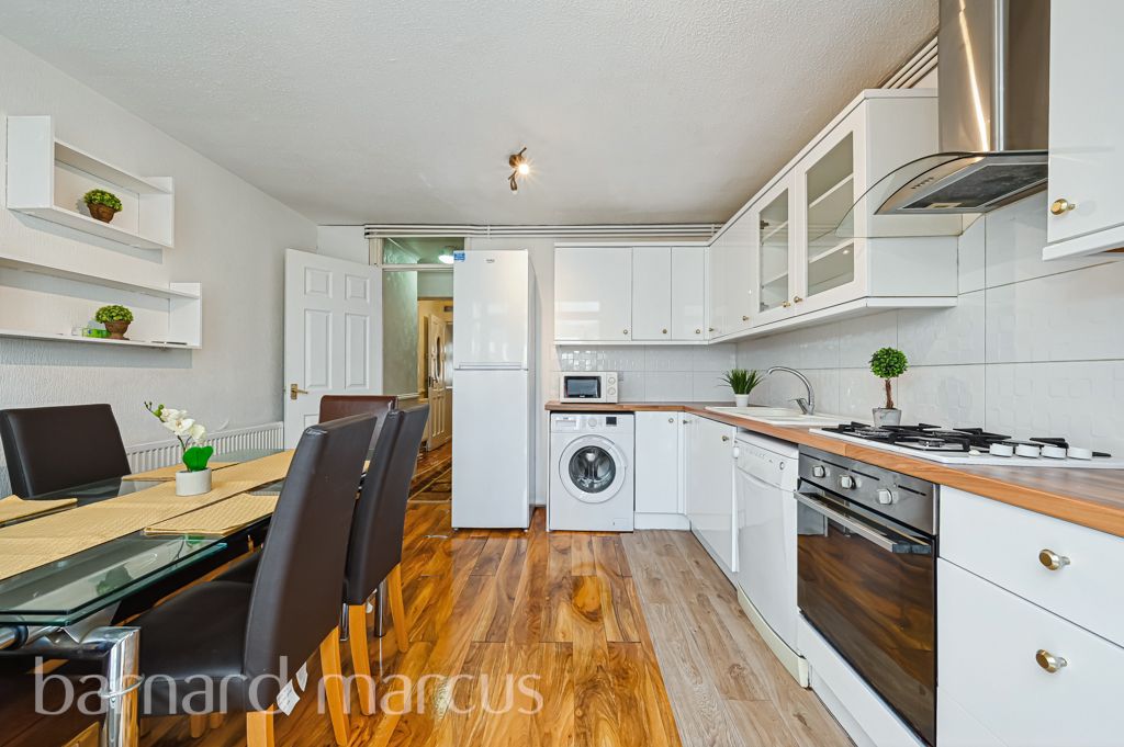 Property photo 1 of 8 Image