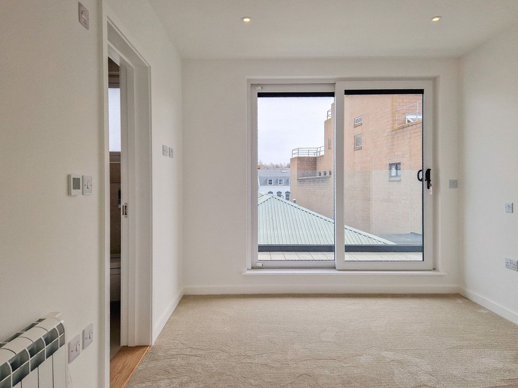 Additional image 10 of 2 bed flat for sale6 Crahamel House, St Helier JE2