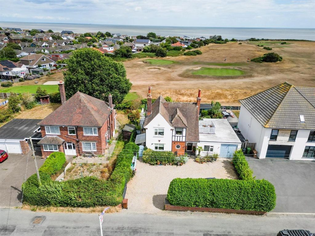 Property photo 1 of 36 748d09d1-90A3-43Ad-Bd70-3Edb5Ff6c31A.Jpg