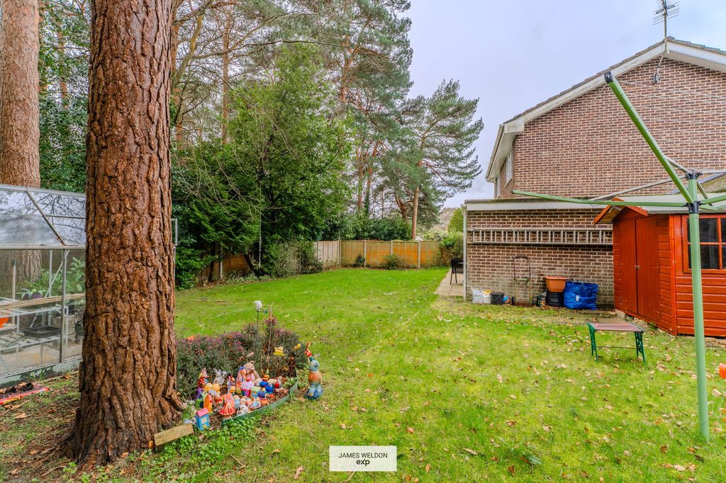 Property photo 3 of 19