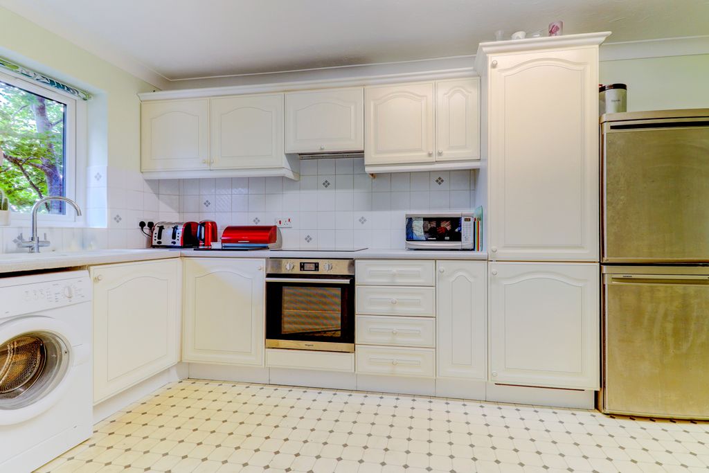 Property photo 3 of 14 Picture No. 08