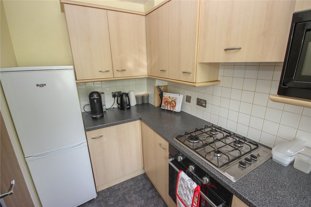 Property photo 3 of 9 Picture No. 18