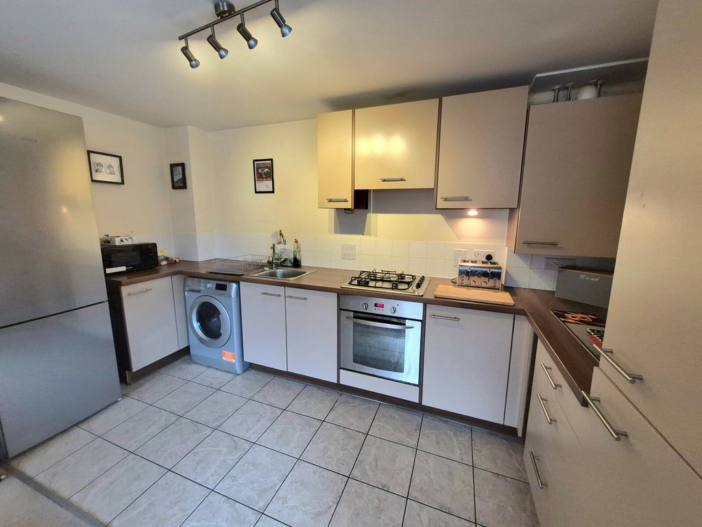 Property photo 3 of 10 Picture No. 17