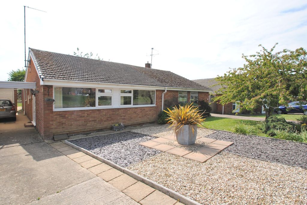 Property photo 1 of 3