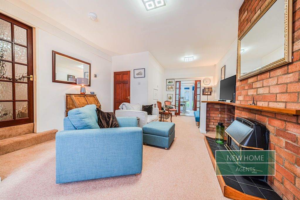 Property photo 3 of 17 Photo 11