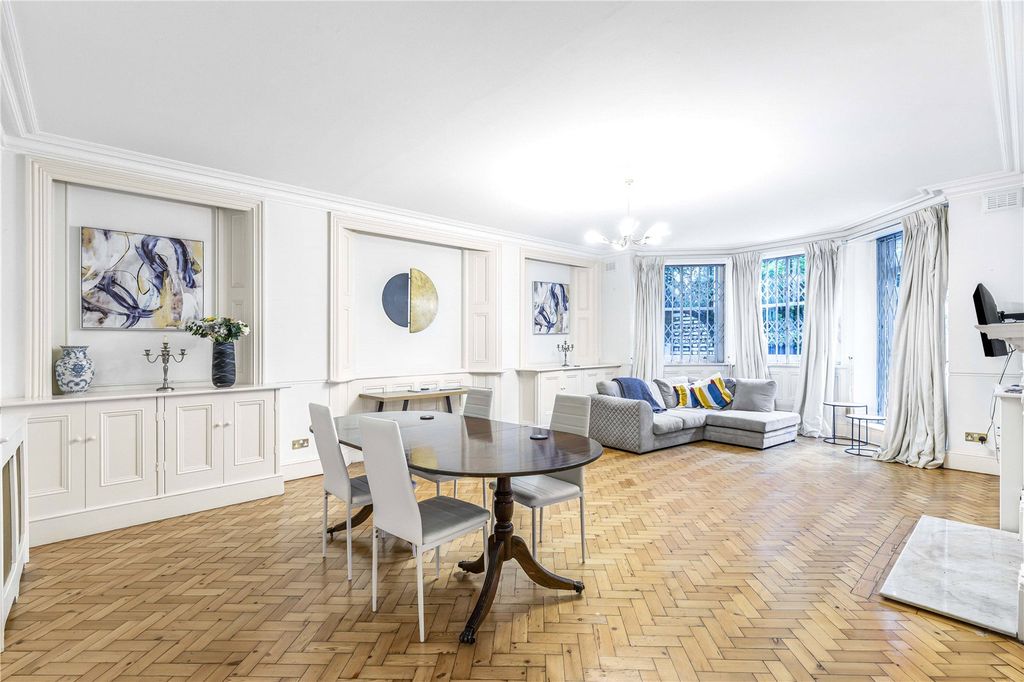 Property photo 1 of 11 Reception Room