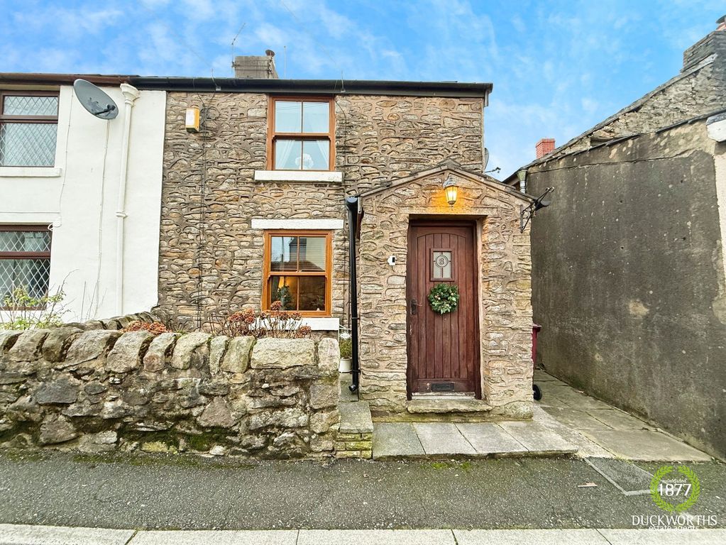 Property photo 1 of 25