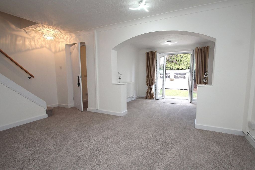 Property photo 2 of 15 Picture No. 05