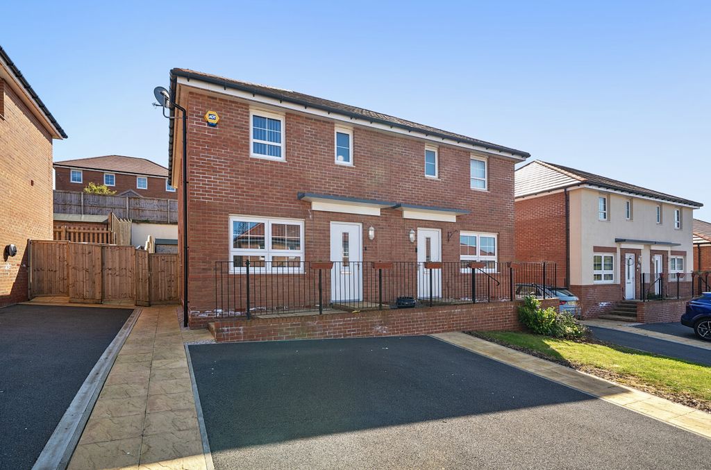 Property photo 1 of 23 1451690-1-69Efa4c...