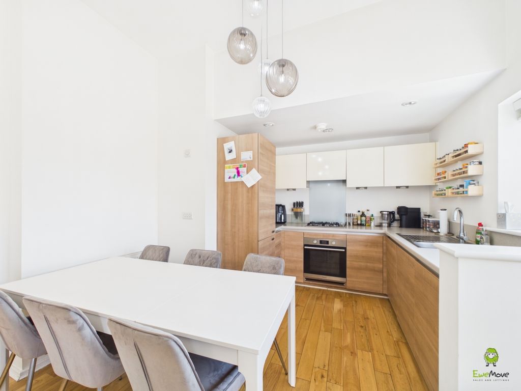 2 bed flat for saleTalehangers Close, Bexleyheath, Kent DA6 photo 4