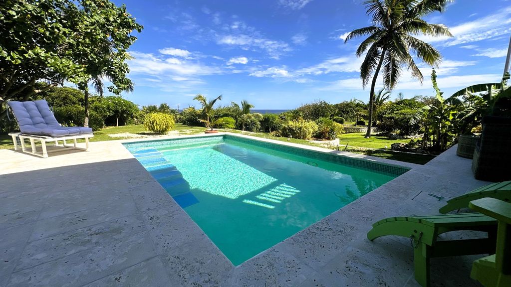 Property photo 2 of 9