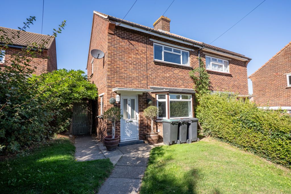 Property photo 1 of 19 5568101