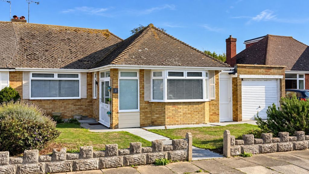 Property photo 1 of 15 Outside Front