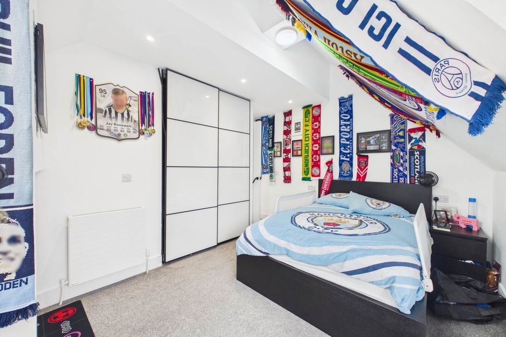 Additional image 35 of 5 bed detached house for saleClyde Street, Carluke ML8