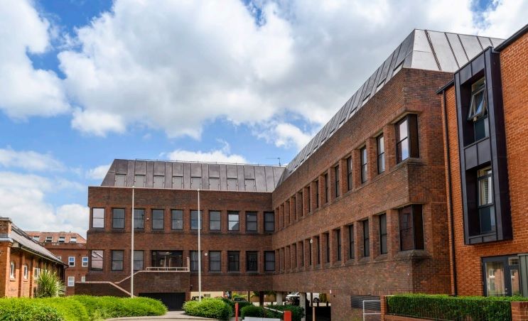 Property photo 1 of 10 Photo 11