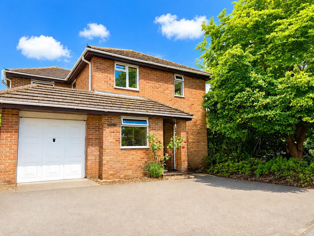 Property photo 1 of 19
