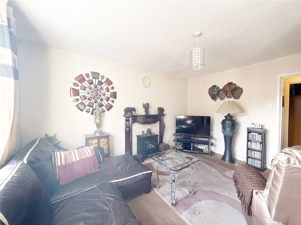 Property photo 2 of 10 Picture No. 04