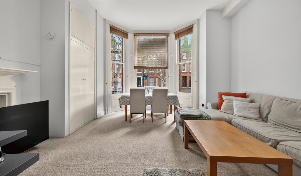 Property photo 3 of 13 Picture No. 11