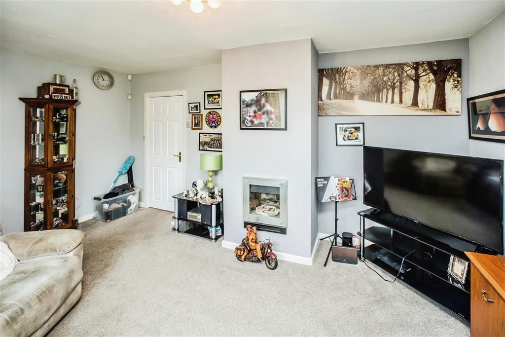 Property photo 3 of 15