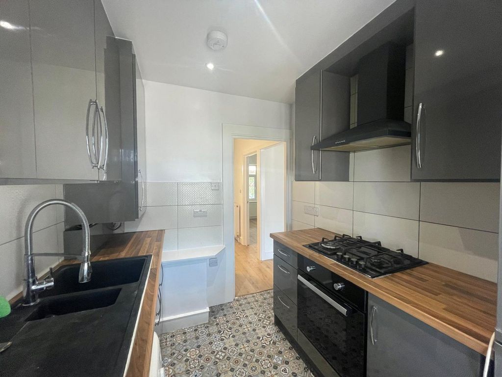 Property photo 1 of 11 Picture No. 09