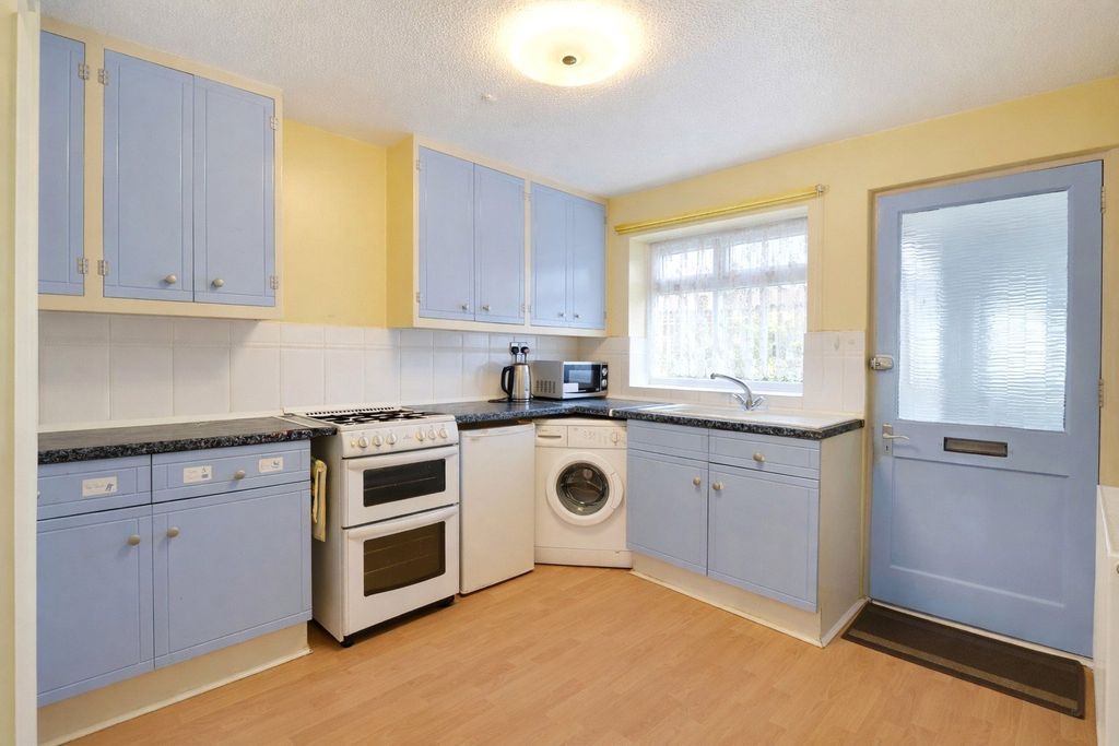 Property photo 3 of 10 Picture No. 06