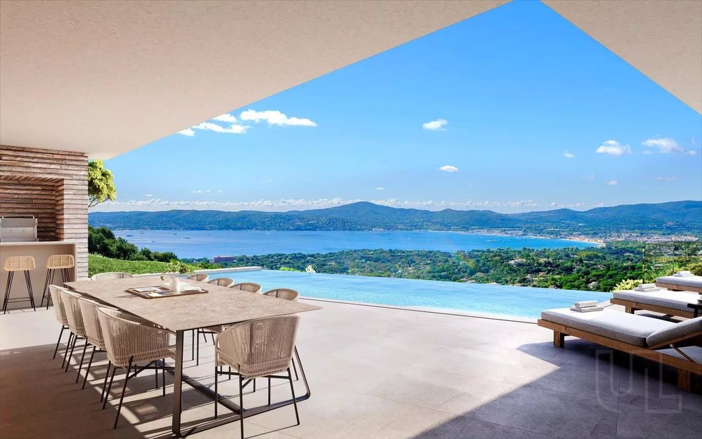 Property photo 1 of 5